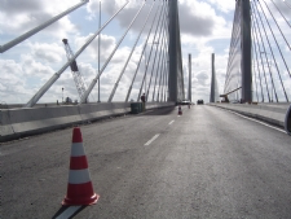 Ponte Aracaju-Barra é interditada para manutenção