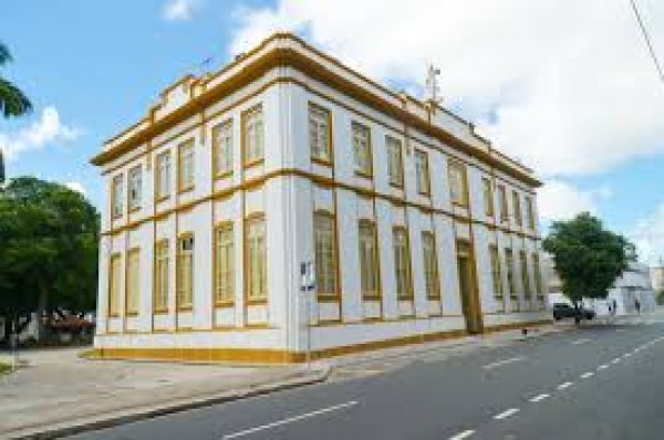 Câmara Municipal de Aracaju continuará a votação da Lei de Diretrizes Orçamentárias na terça-feira (15/07)