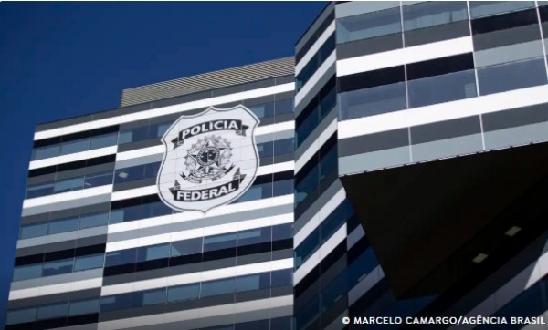 PF apura vazamento de dados da Receita de ministros do STF