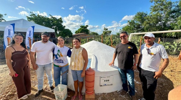 Governo de Sergipe entrega cisternas e garante acesso à água para famílias de Graccho Cardoso