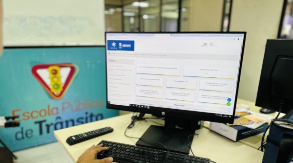 Condutores tem até o dia 31 de março para efetuar o pagamento do IPVA com desconto de 10%